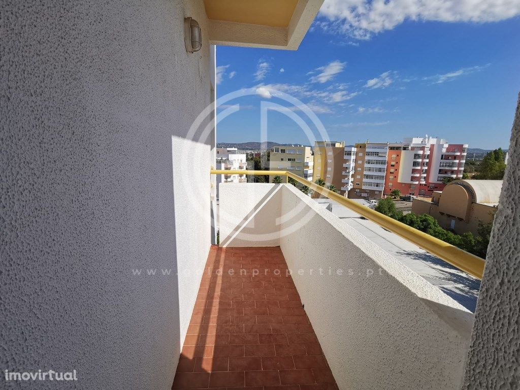 Apartamento T3 em Faro