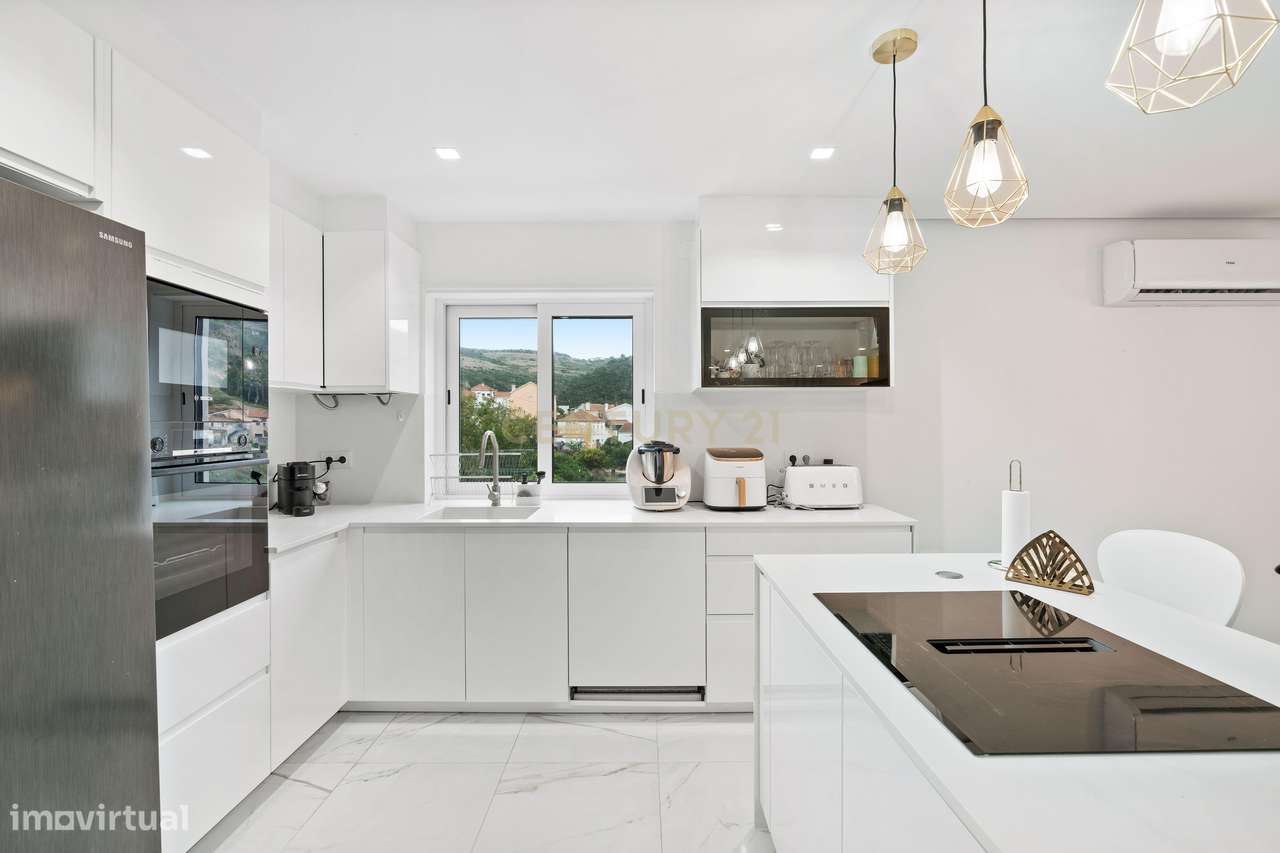 MORADIA Isolada com entradas Independentes.-5