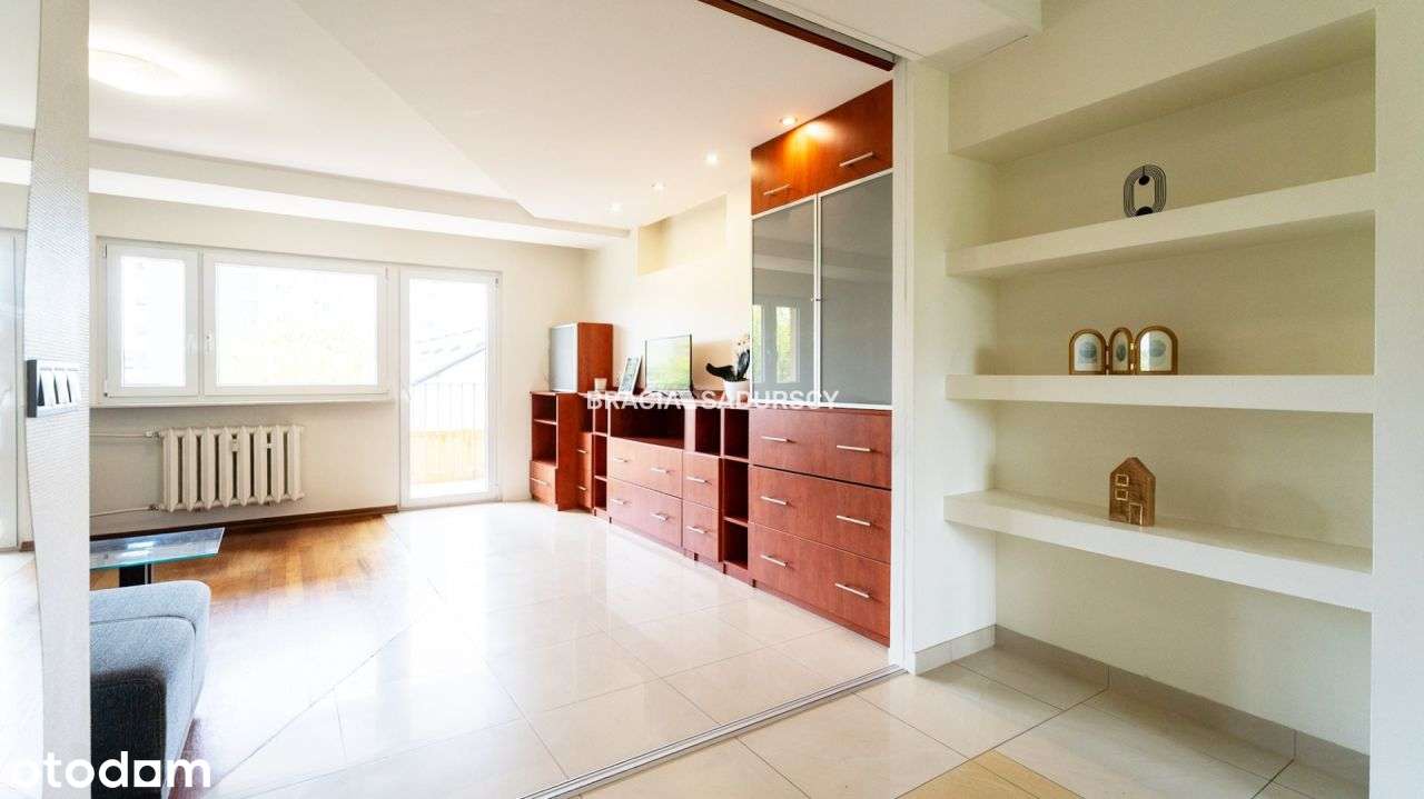 3-pokojowe mieszkanie z loggią- Zawodzie-10