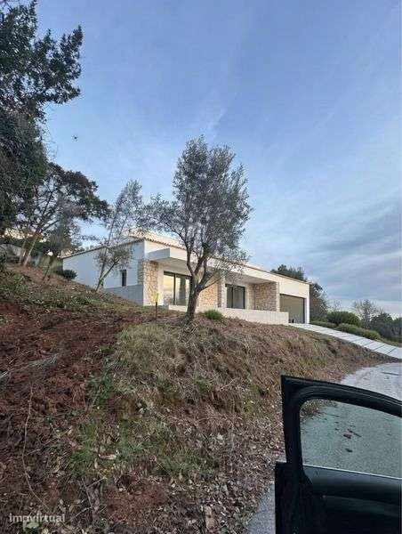 OPORTUNIDADE -Terreno urbanizável 750m2 10.900€, água, luz e sanemento - Grande imagem: 4/5