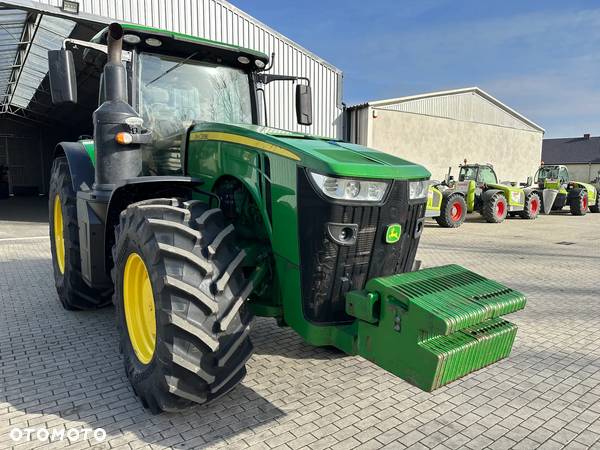 John Deere 8345R,8335R,8370R,8400R - 5