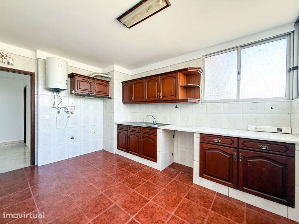 Apartamento T2 - Santo António da Charneca-6