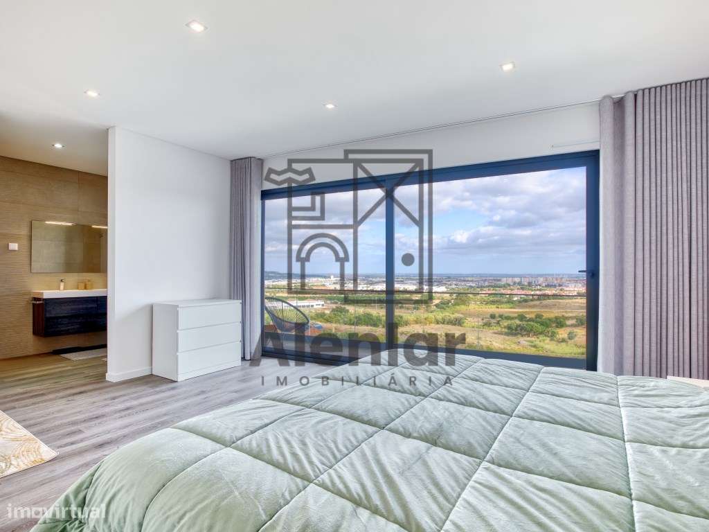 Moradia Contemporânea em Alenquer-43