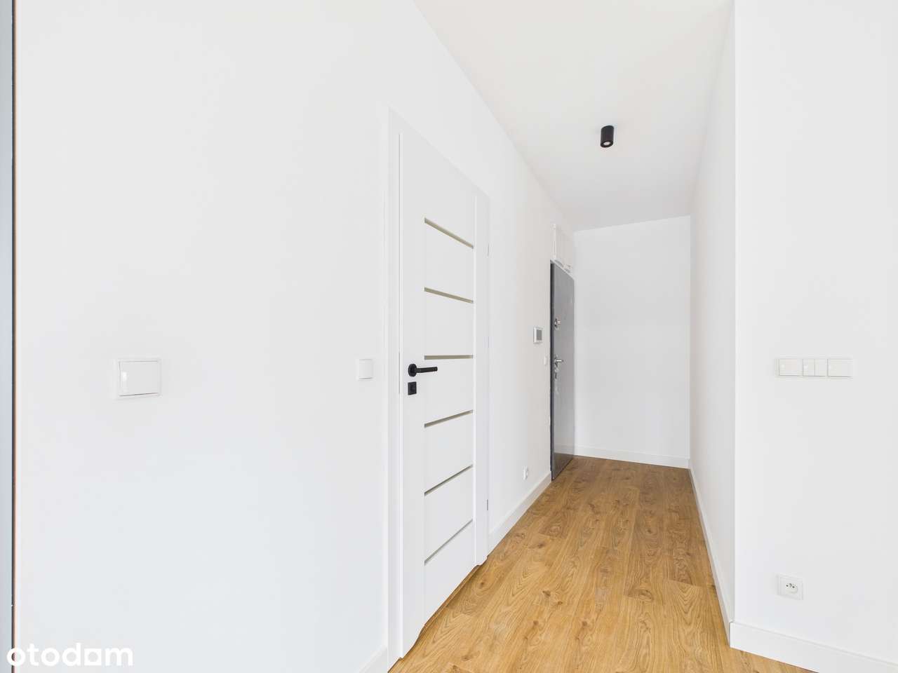 Kawalerka z balkonem w apartamentowcu przy ul. Chopina w Bydgoszczy - Pełny obrazek: 2/13