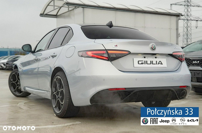 Alfa Romeo Giulia - 9