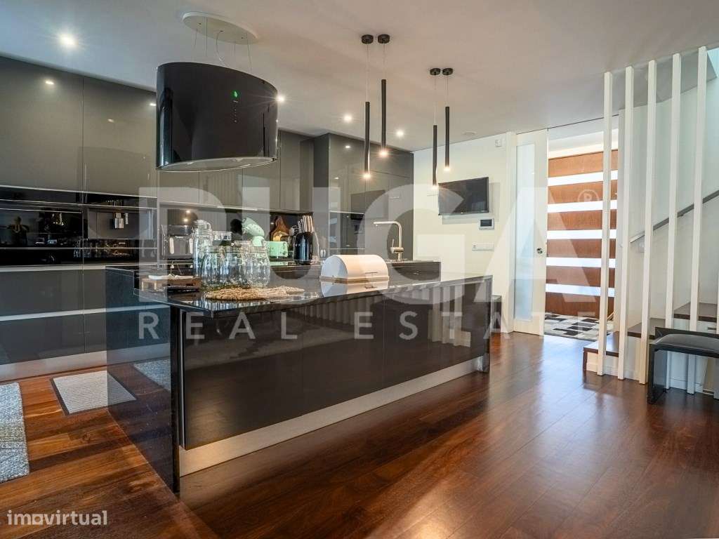 Moradia T3 na Madalena com Piscina Aquecida, SPA e Elevador | Pront...-10