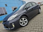 Toyota Prius (Hybrid) Life - 1