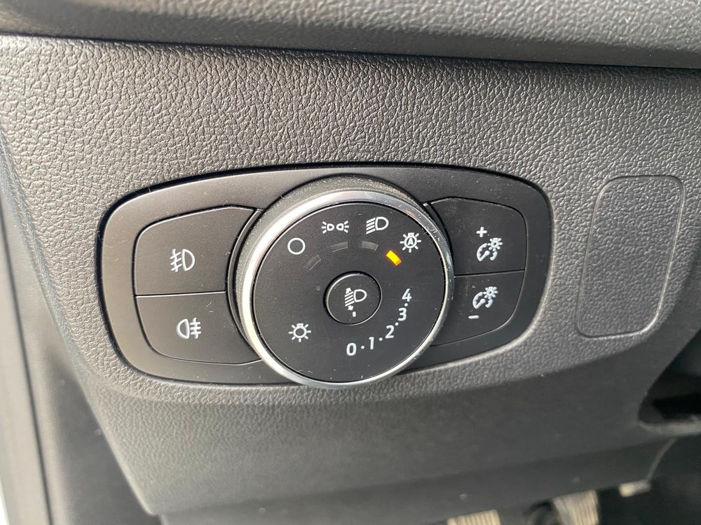 Ford Focus - foto 12