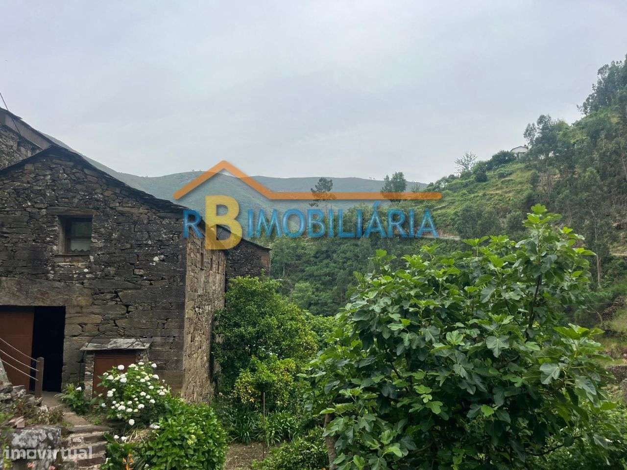 3 moradias em Rio de Frades - Arouca-9