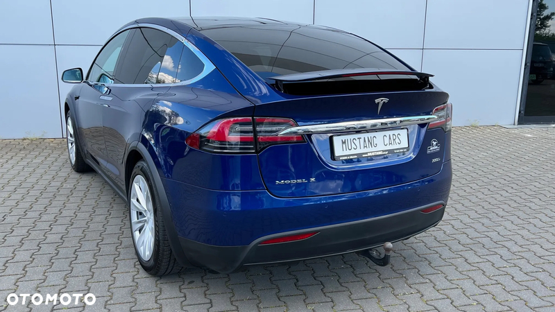 Tesla Model X Long Range Plus - 22