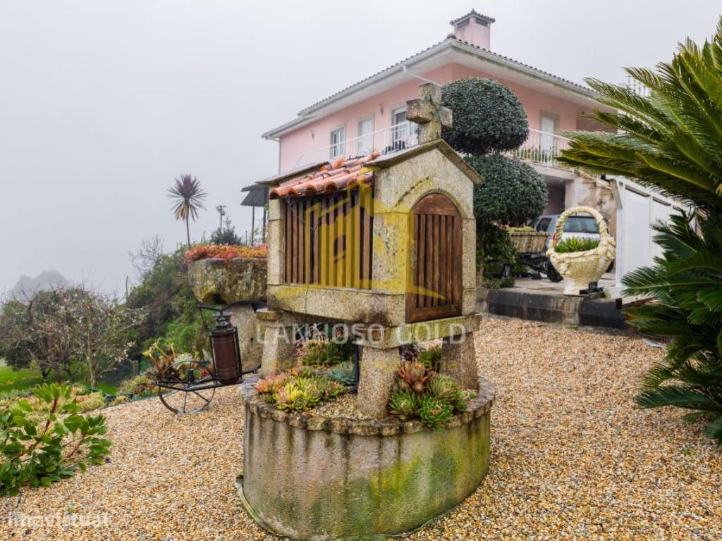 Excelente Moradia T3 em Lanhoso - Póvoa de Lanhoso-17