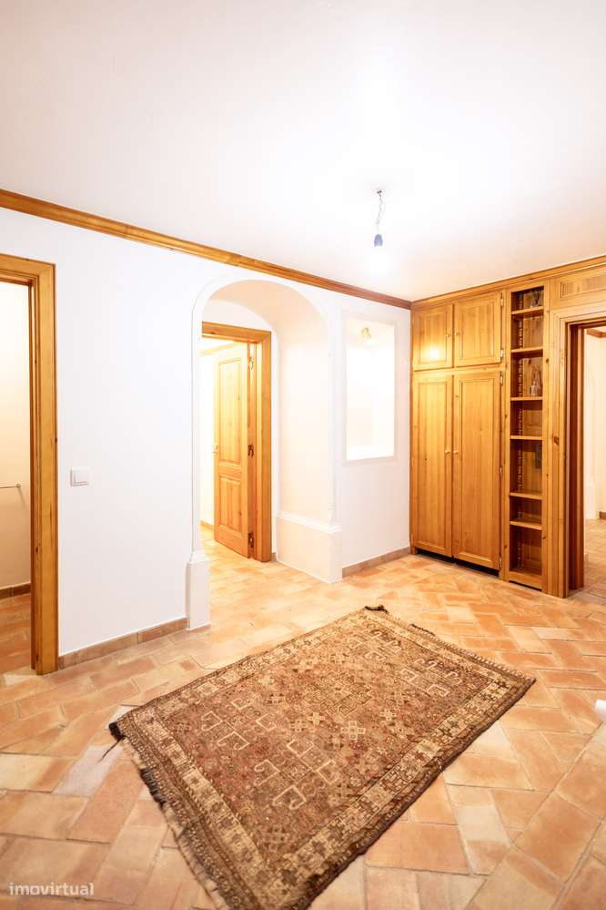 Timeless Elegance  - Sintra-5