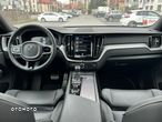 Volvo XC 60 T4 R-Design - 15