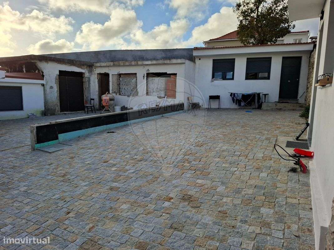 Moradia T8 para venda - Grande imagem: 4/7