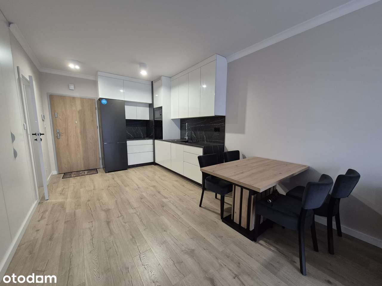 Komfortowy apartament ul Poleska-0