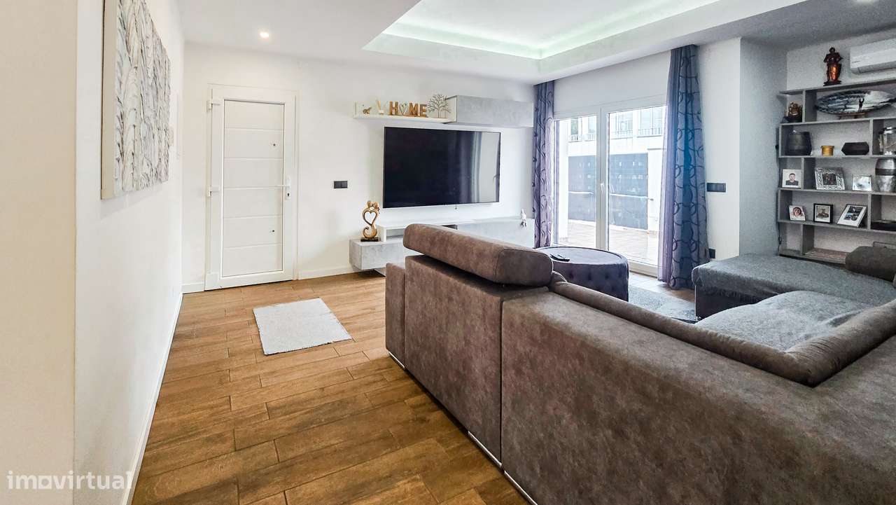 Moradia isolada de 3+2 assoalhadas - Garagem e espaço para piscina-10