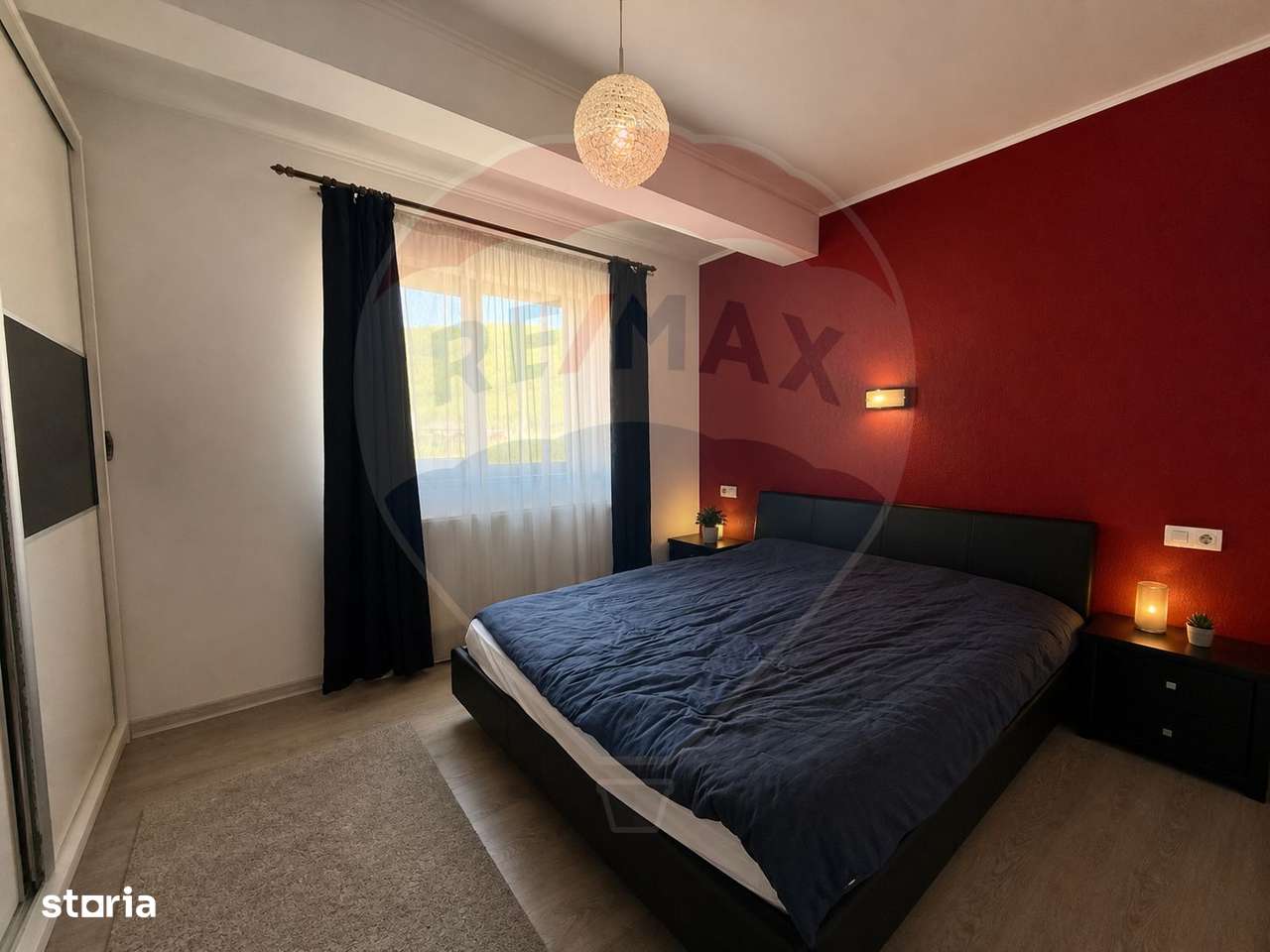 COMISION 0% Apartament cu 3 camere de vânzare cu loc de parcare-2
