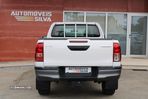 Toyota Hilux 2.4 D-4D 2WD CD CM - 14