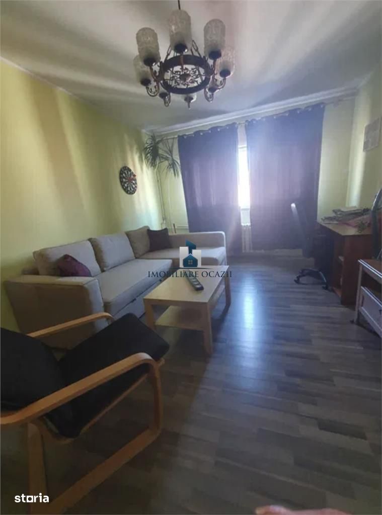 Vanzare Apartament 3 Camere Decomandat Giurgiului-Almasu Mic