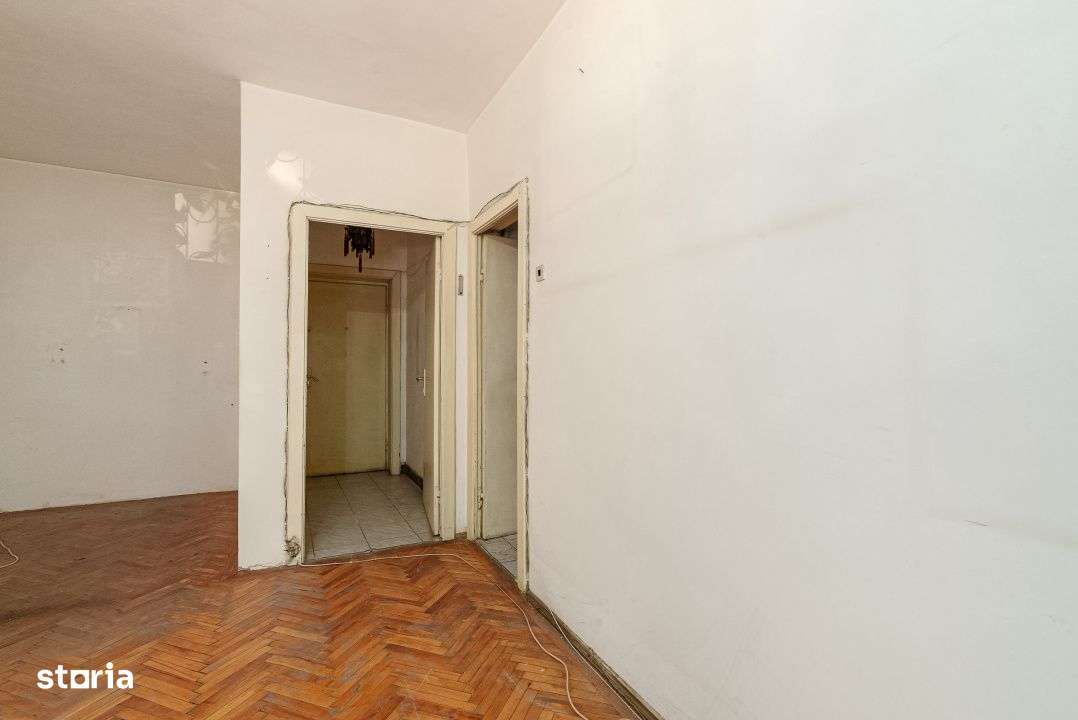 Stefan cel Mare, Grozovici, garsoniera spatioasa cu logie si boxa-10