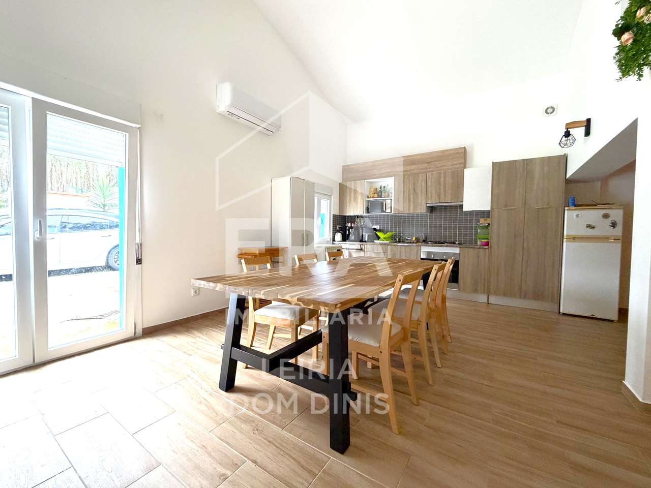 Moradia isolada com 7 quartos na Marinha Grande-6