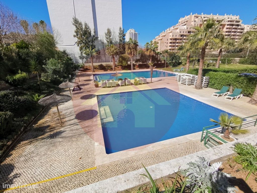 Apartamento T1 para Férias na Praia da Rocha em Portimão