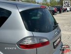 Ford S-Max - 10