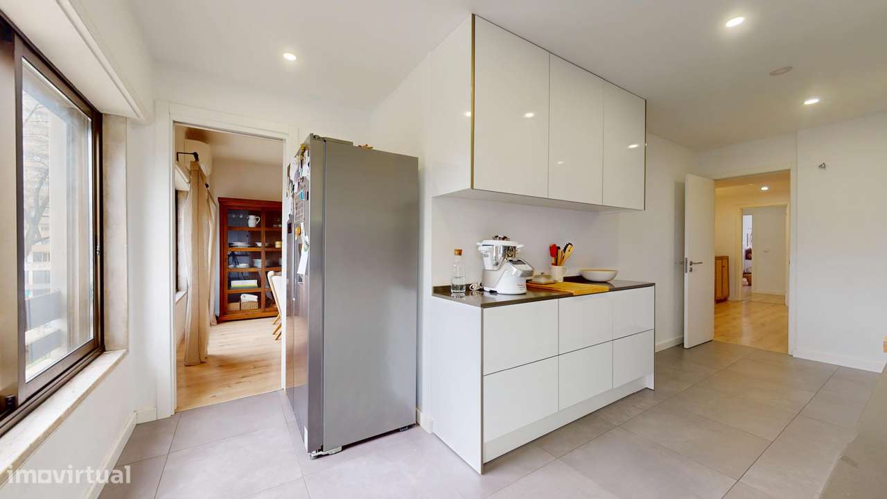 Apartamento, 3 quartos, Lisboa, Alto dos Moinhos - Grande imagem: 5/21