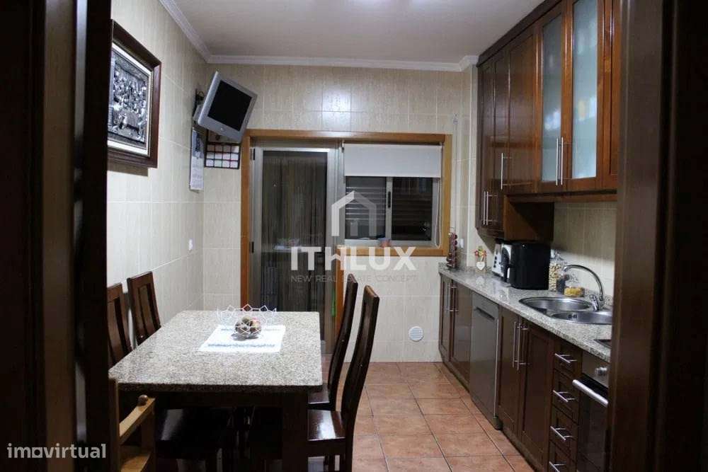 Apartamento T2 Mobilado com Garagem no Marco de Canaveses - Grande imagem: 3/8