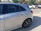 Mercedes-Benz A 180 d Urban - 21