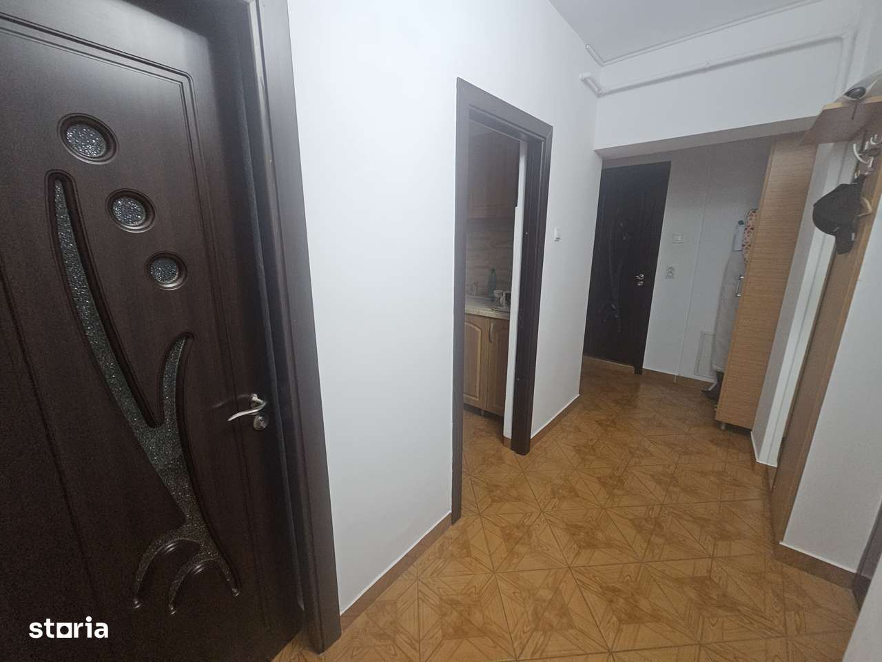 2 camere,  confort1 sporit,  Centru Pizza-Marina - Imagine principală: 3/11