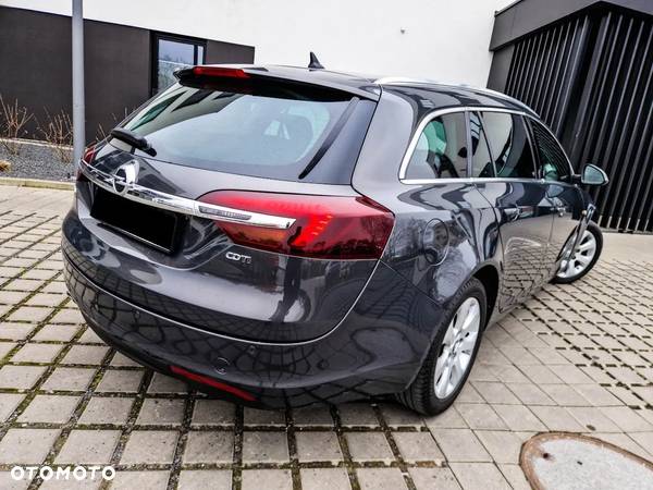 Opel Insignia Sports Tourer 2.0 Diesel Exclusive - 10