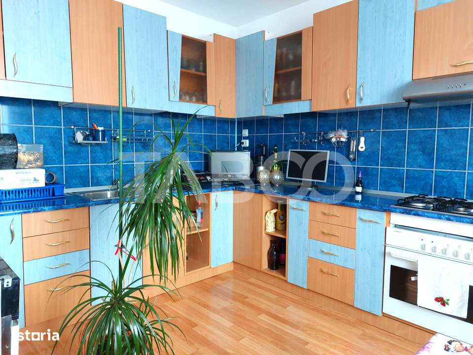 Proprietate 253 mp  pretabila Casa Pensiune Gradinita  980 mp teren - Imagine principală: 2/19