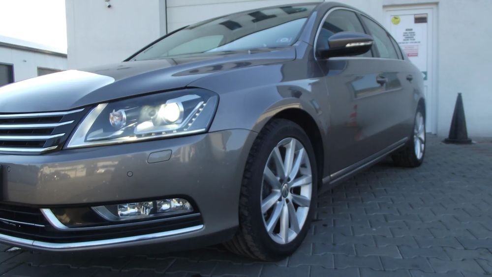 Volkswagen Passat B7 [2010 - 2014] 1.6TDI BlueMotion Tehnology Comfortline 2011
