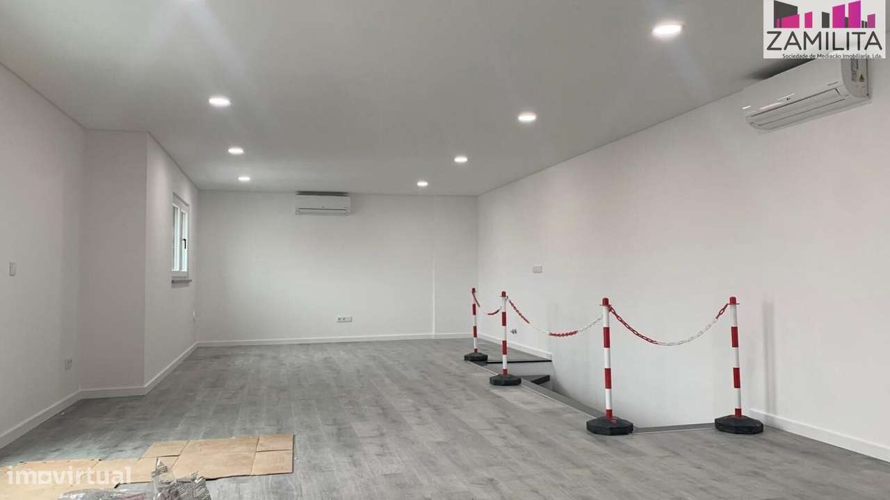 Apartamento T2 Duplex - Aldeia de Paio Pires - Grande imagem: 4/17