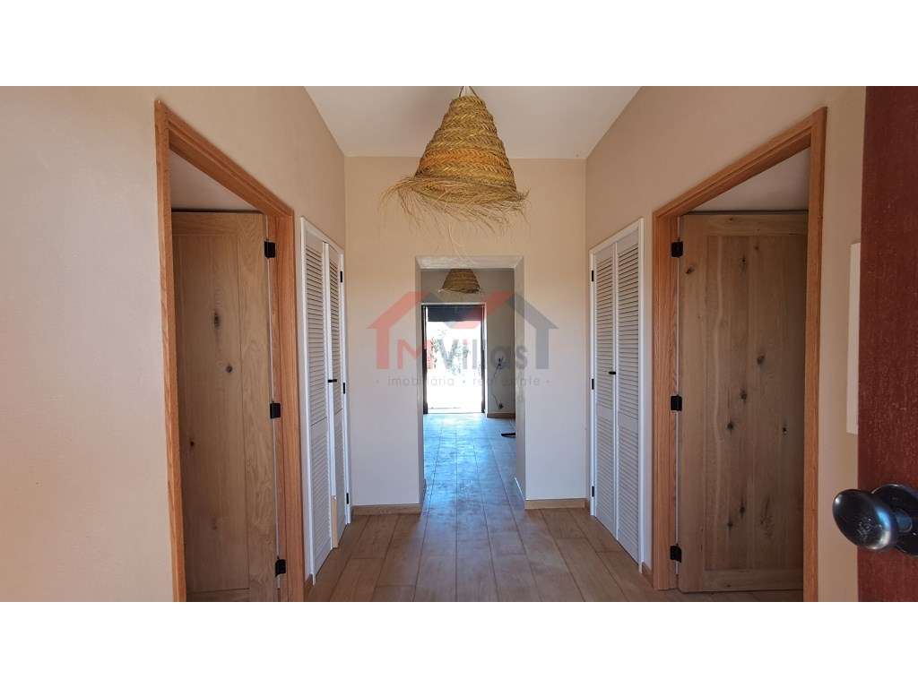 Moradia V2 renovada com vista campo - Loulé-6