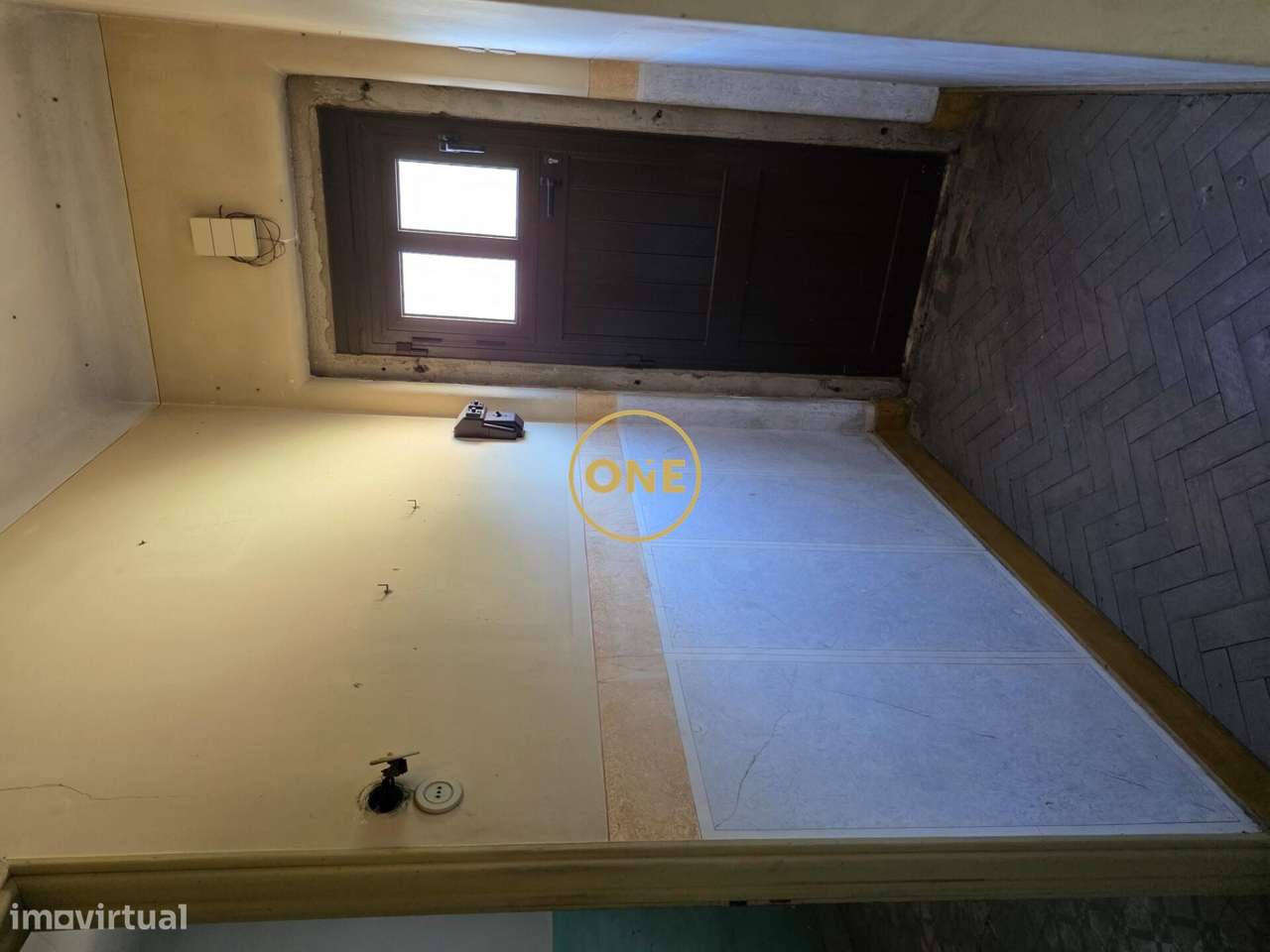 Moradia para Habitação + Comércio-22