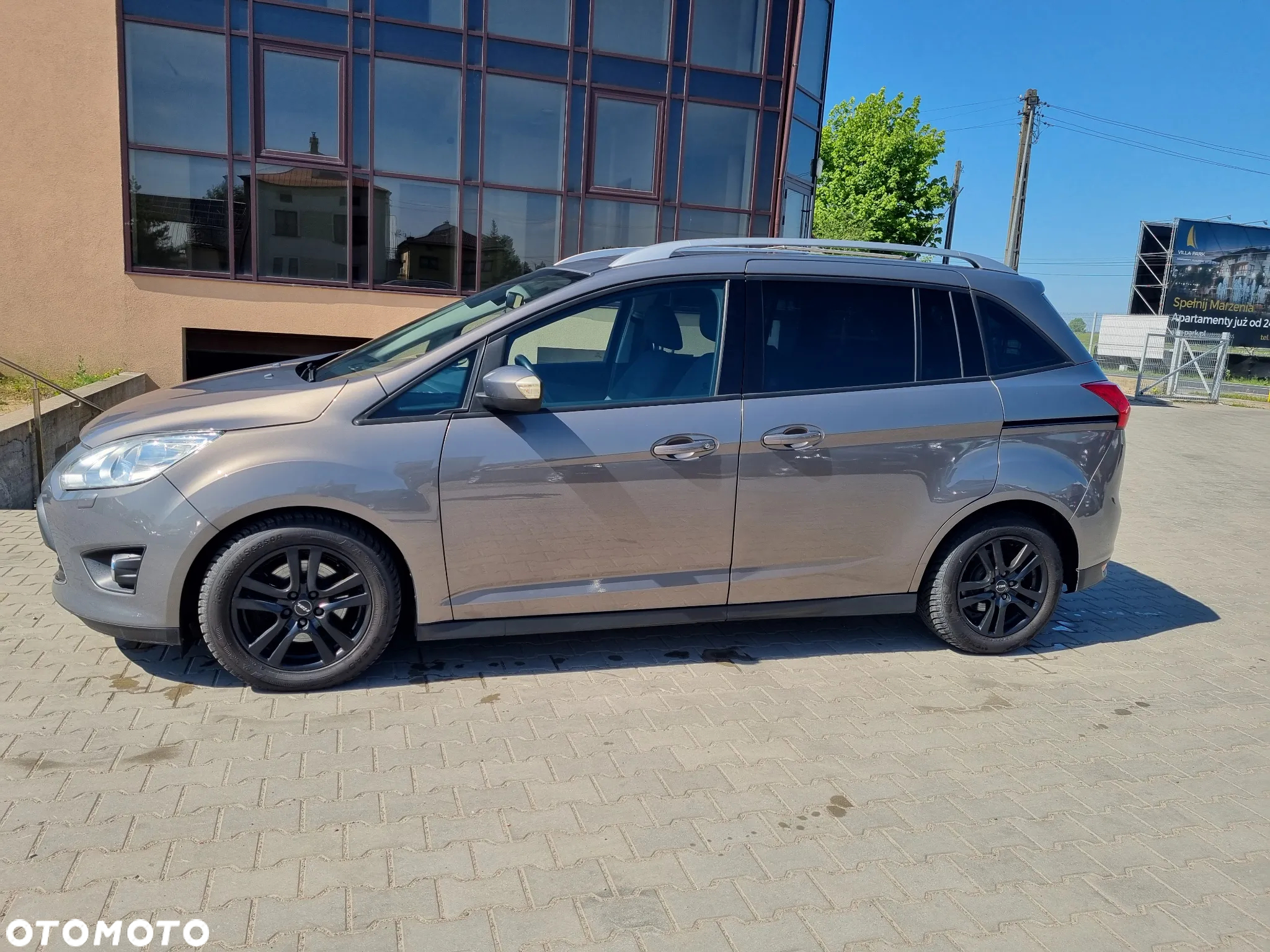 Ford Grand C-MAX 2.0 TDCi Trend - 10