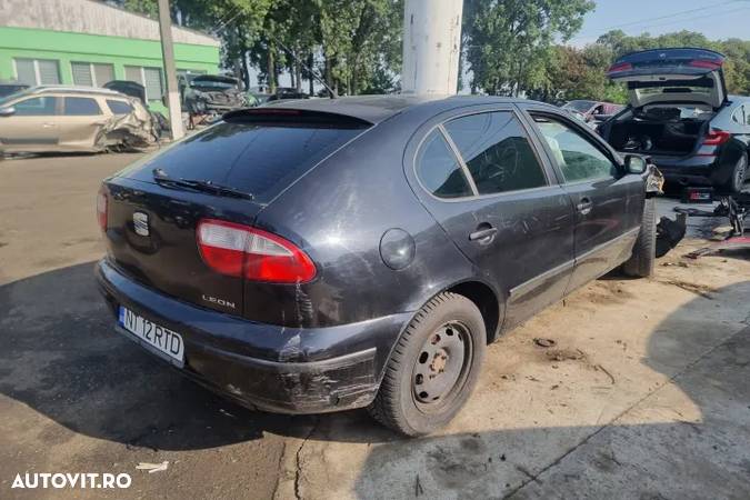 panou comanda clima maneta semanlizare stergatoare tulumba frana timonerie Seat Leon 1M motor 1.6 benzina AZD  dezmembrez - 1