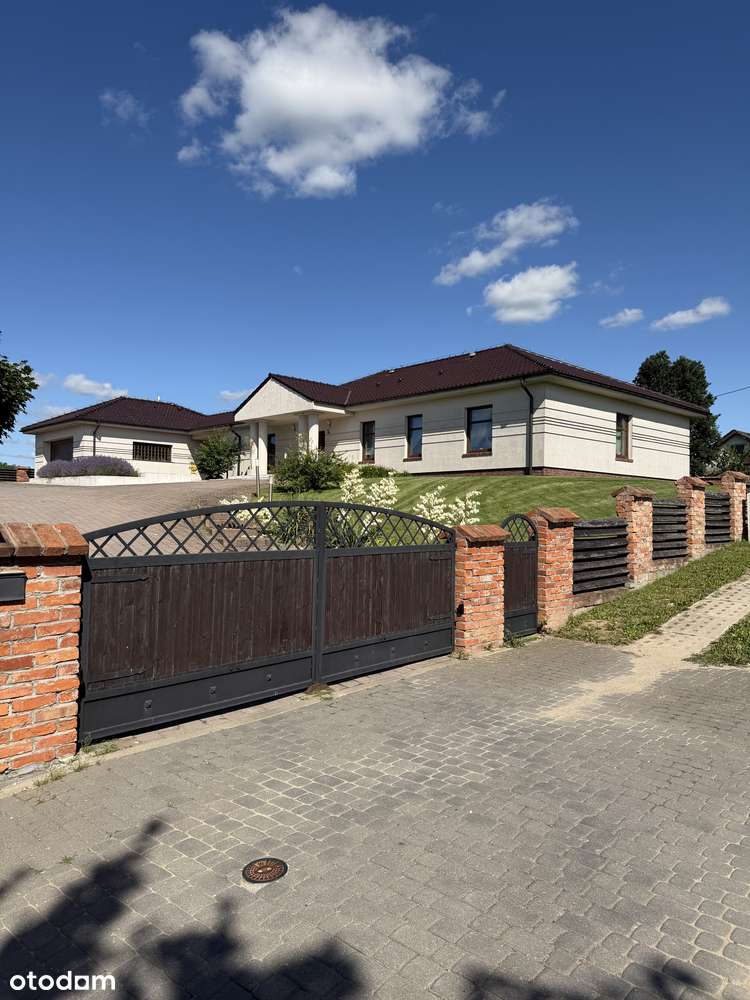 WYJĄTKOWY DOM KLASY PREMIUM | 270 m² | DZIAŁKA 2800 m² | PRYWATNOŚĆ |