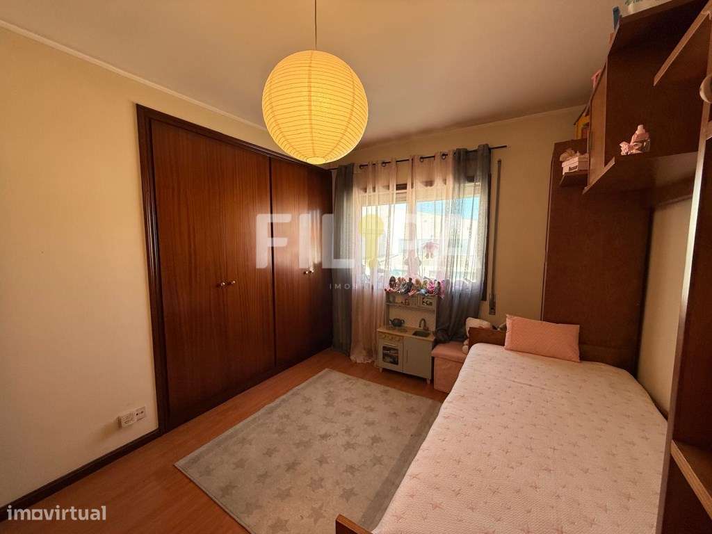 Excelente T2 em Valongo com varanda e garagem!-20