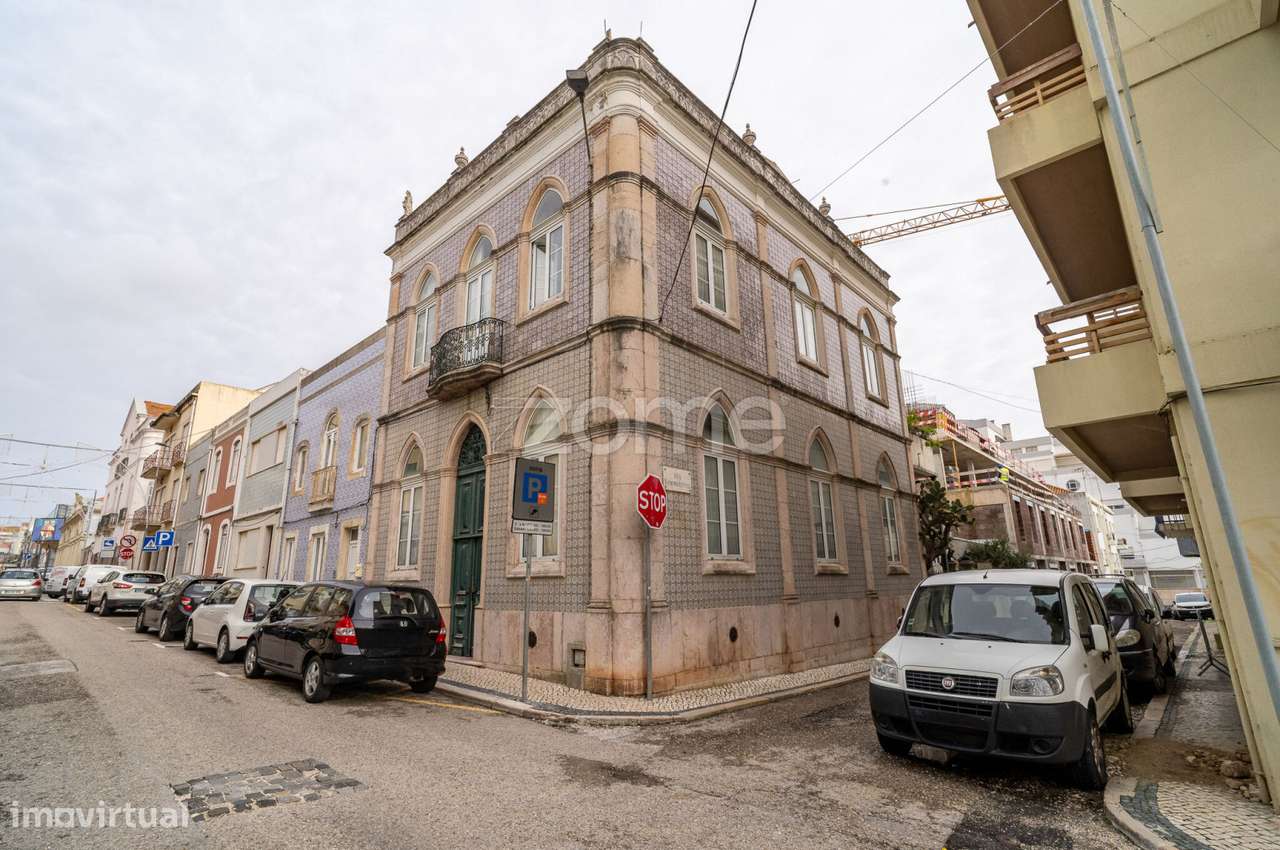 Moradia Histórica no Bairro Novo. - Grande imagem: 4/59