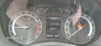 Skoda Octavia Combi 2.0 TDI DPF RS - 11