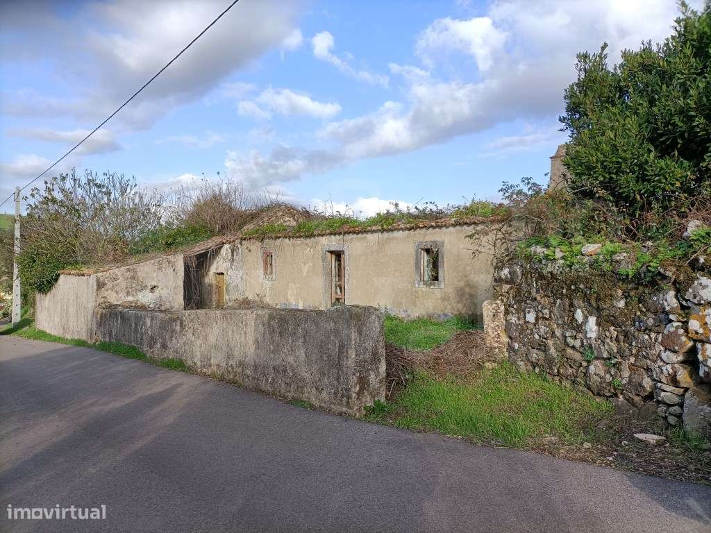 Moradia/Ruina por recuperar em Almargem do Bispo com terreno de 656... - Grande imagem: 3/14