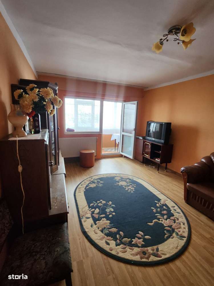 3 Camere decomandat Mobilat-3