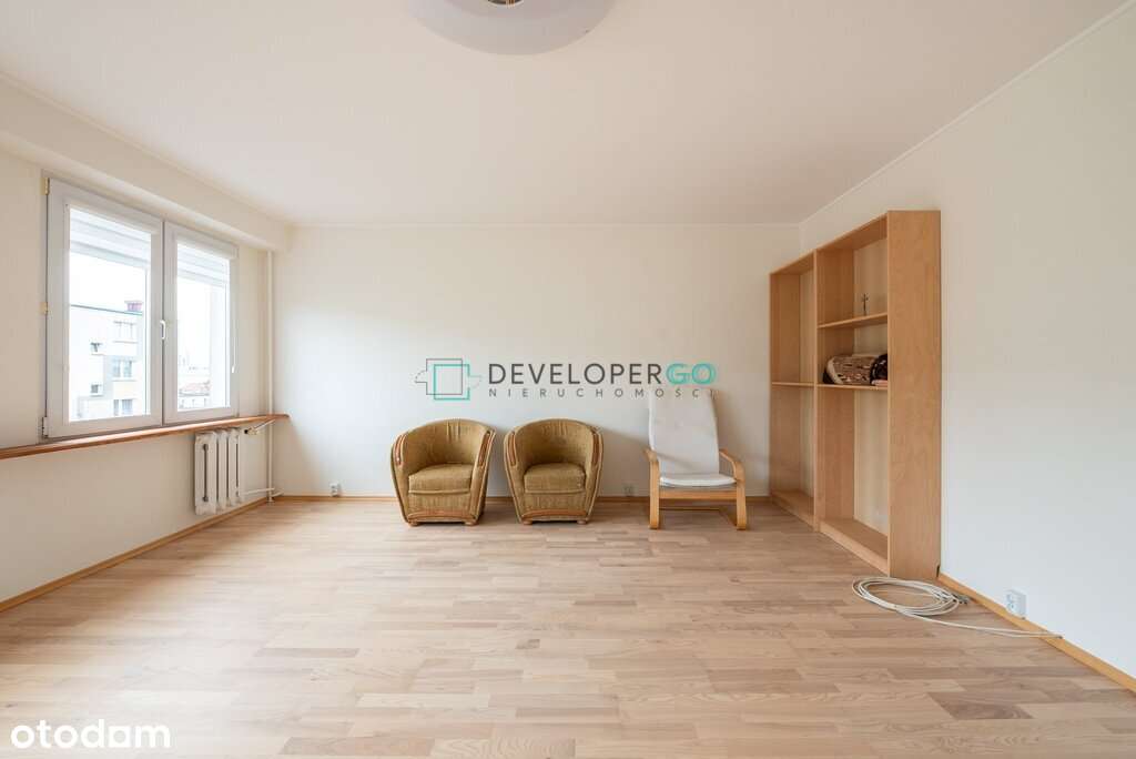 62 m2 po remoncie, centrum, 2 pokoje + balkon-3