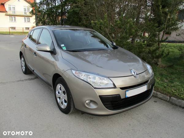 Renault Megane 1.5 dCi Authentique - 1