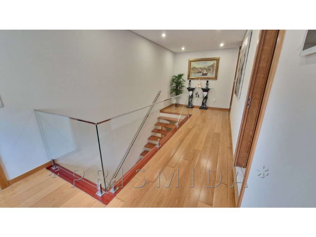 Moradia a 500 metros da Marina! - Grande imagem: 5/24