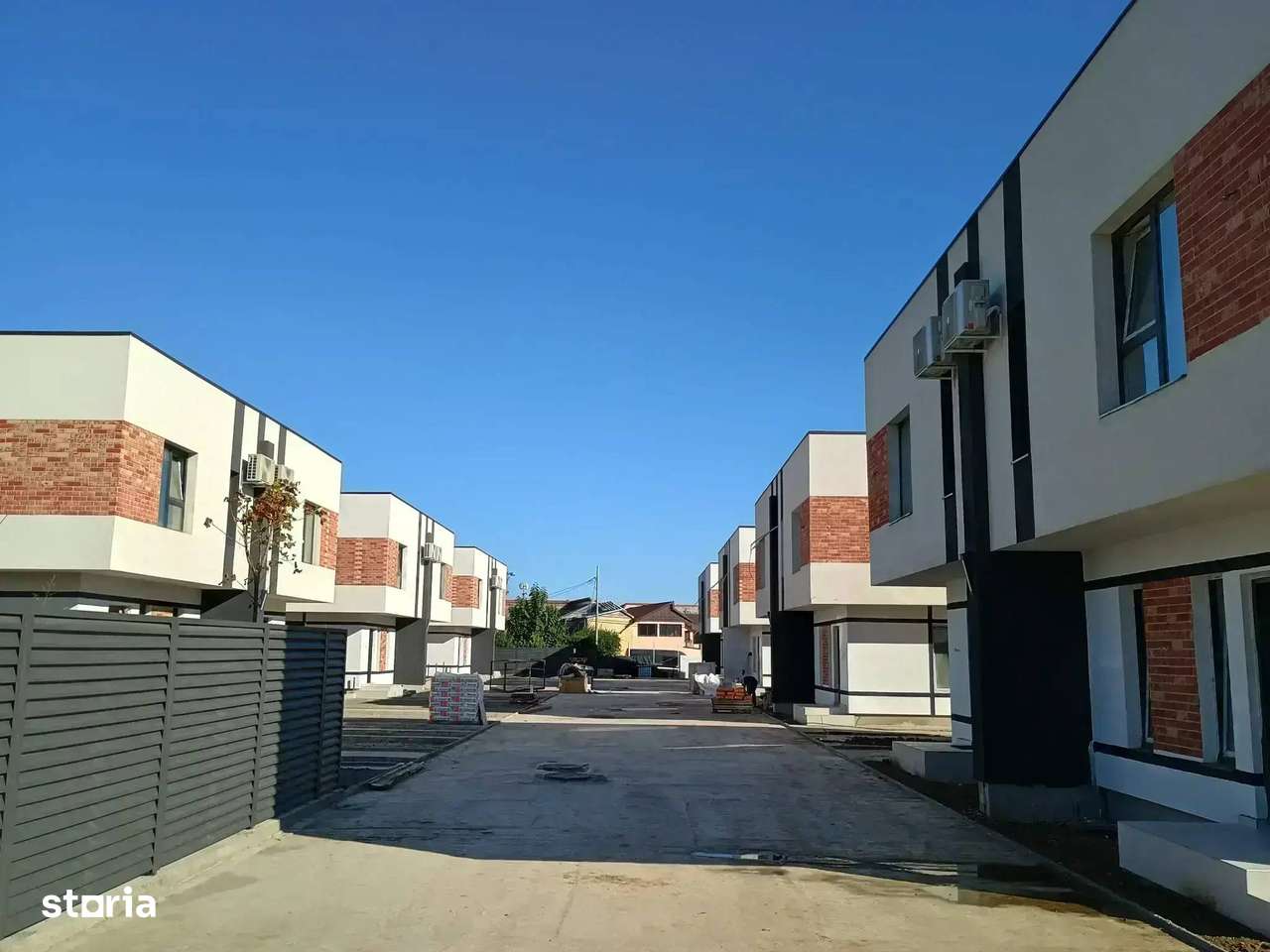 Spatiu, liniste si o curte numai a ta! Duplex elegant - Imagine principală: 3/20