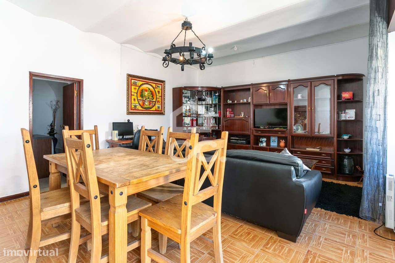 Moradia T2 em São Pedro do Corval - Ótimo investimento! - Grande imagem: 2/16